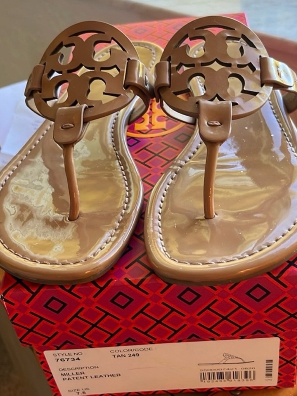 Tory Burch Miller Patent Thong Sandals in Tan